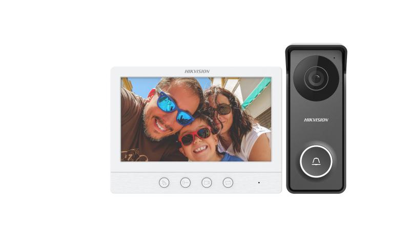 Hikvision DS-KIS213 4-Wire Video Intercom System with 7-inch LCD Screen